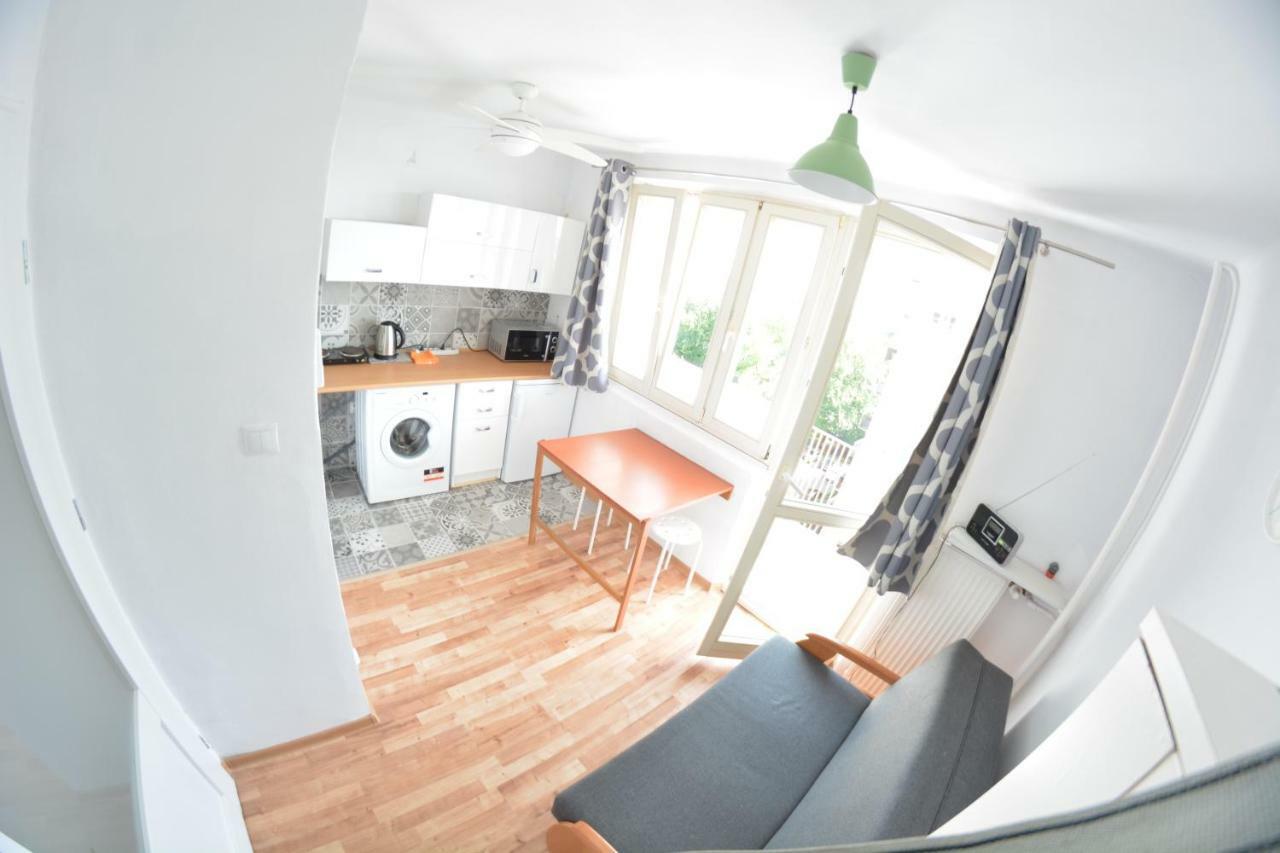 Apartamento Ul. Ugorek Kolo Areny Cracovia Exterior foto