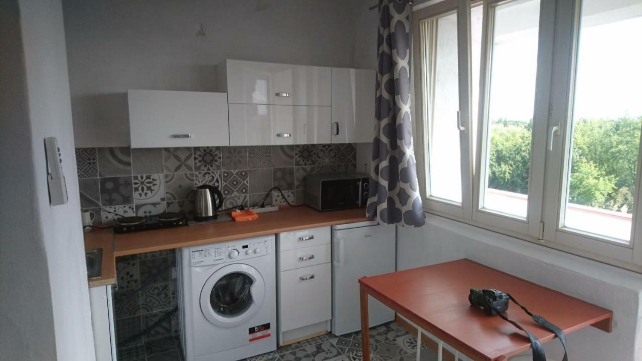 Apartamento Ul. Ugorek Kolo Areny Cracovia Exterior foto